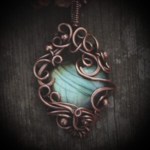 Labradorite Pendant - Labyrinth